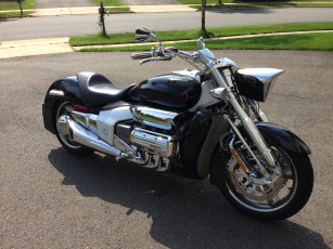 Картинка honda+rune +batman мотоциклы honda площадка байк улица