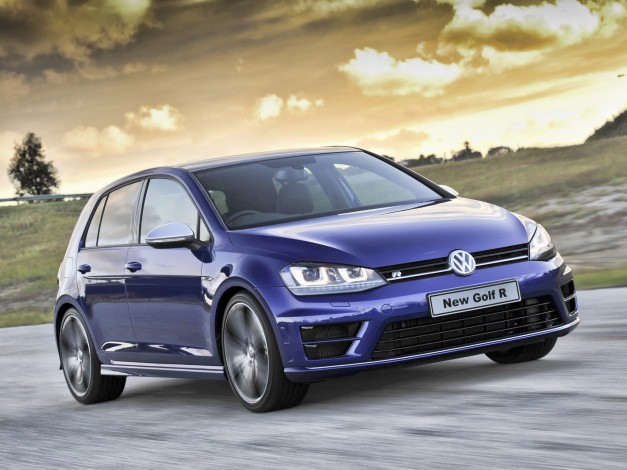 Обои картинки фото автомобили, volkswagen, golf, r, 5-door, za-spec, typ, 5g, 2014г, синий