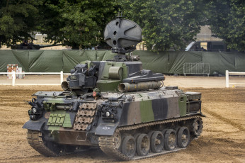 Картинка техника военная+техника бронемашина