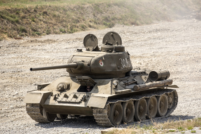 Обои картинки фото техника, военная техника, бронемашина