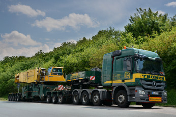Картинка автомобили mercedes+trucks грузовик