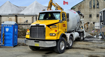 Картинка автомобили western+star миксер