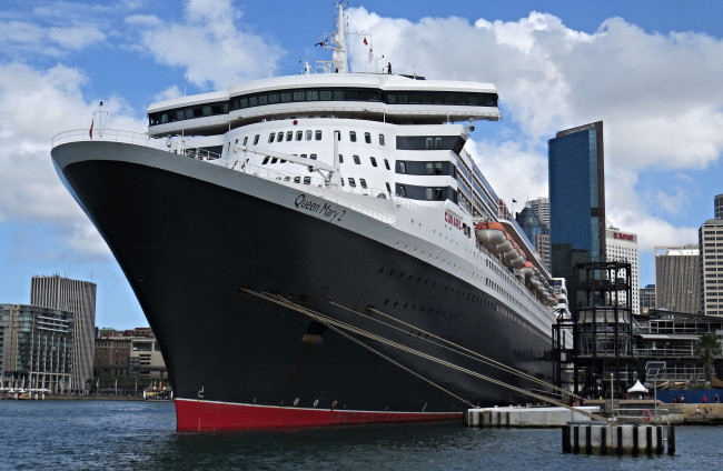 Обои картинки фото queen mary 2, корабли, лайнеры, лайнер, круиз