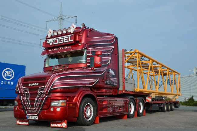 Обои картинки фото автомобили, scania , выставка, улица, грузовик