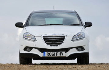 Картинка chrysler+delta+2011 автомобили chrysler delta 2011 белый