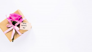 Картинка праздничные день+матери подарок роза