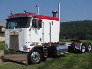Картинка автомобили kenworth