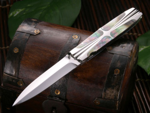 Картинка оружие холодное