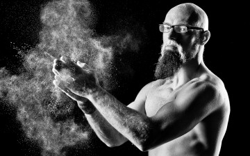 Картинка автор simone attisani мужчины unsort борода очки