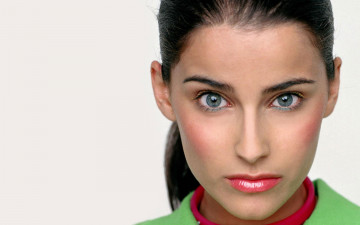 Картинка музыка nelly furtado взгляд