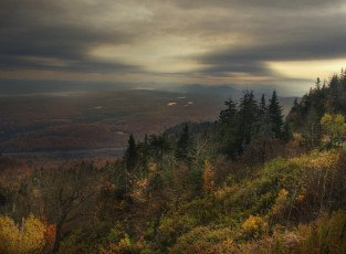Картинка природа горы дорога панорама тучи небо лес деревья трасса шоссе озера