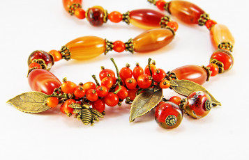 Картинка разное украшения +аксессуары +веера фон украшение ожерелье бусы серьги бижутерия