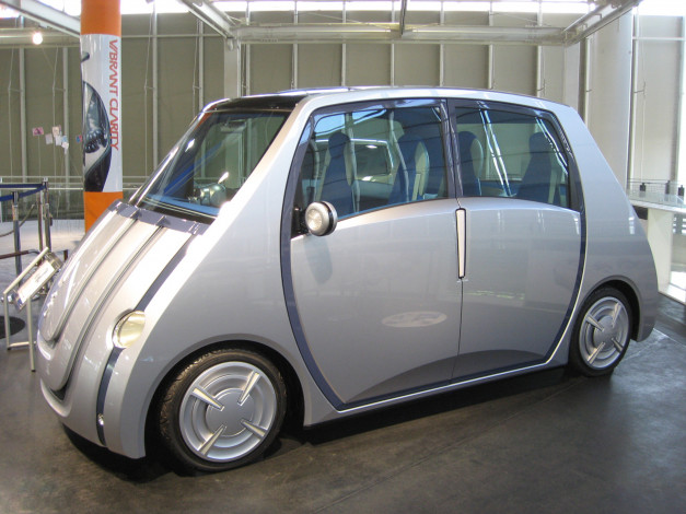 Обои картинки фото toyota pod concept 2001, автомобили, выставки и уличные фото, металик, серебристый, автосалон, 2001, выставка, car, pod, toyota, concept