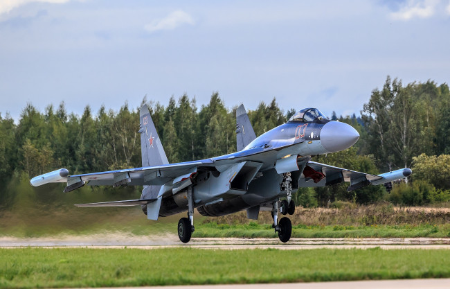 Обои картинки фото su-35, авиация, боевые самолёты, истребитель