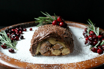 Картинка еда пирожные +кексы +печенье бисквитный рулет