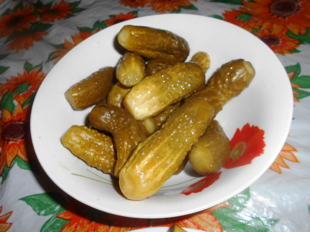 Обои картинки фото еда, огурцы