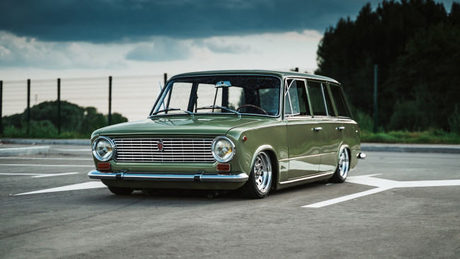 Обои картинки фото автомобили, ваз, ваз-2102