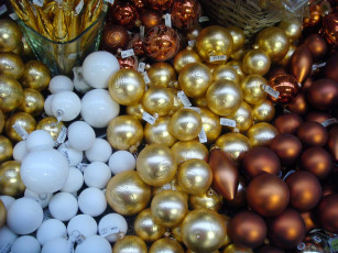 Картинка праздничные шарики