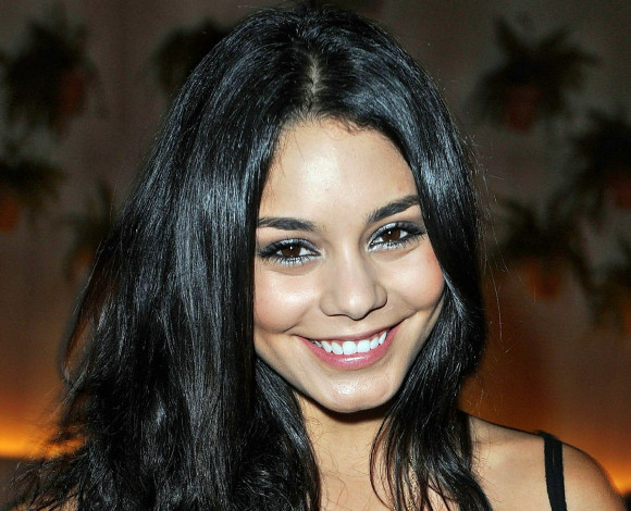 Обои картинки фото Vanessa Hudgens, девушки, певица, актриса, сша