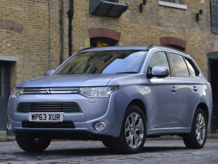 Картинка автомобили mitsubishi outlander phev uk-spec серый