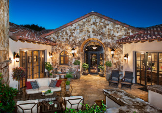 Картинка интерьер бассейны +открытые+площадки двор диваны