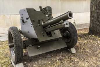 Картинка 76+mm+m1943 оружие пушки ракетницы музей вооружение