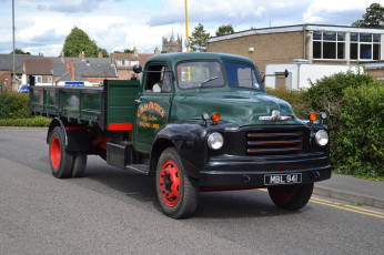 Картинка 1956+bedford+a5 автомобили bedford грузовик автошоу