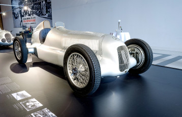 Картинка mercedes-benz+w+25+1934 автомобили выставки+и+уличные+фото выставка история ретро автошоу