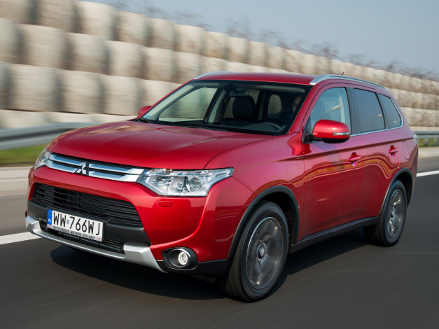 Обои картинки фото автомобили, mitsubishi, outlander, 2014, красный