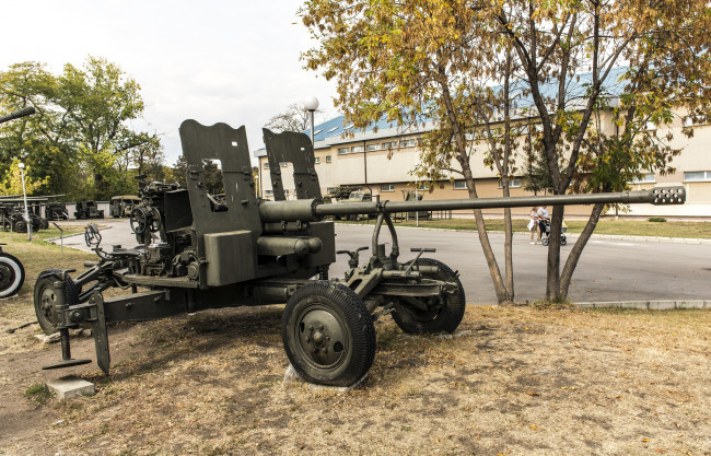Обои картинки фото 57 mm c-60 m1950, оружие, пушки, ракетницы, зенитная, установка