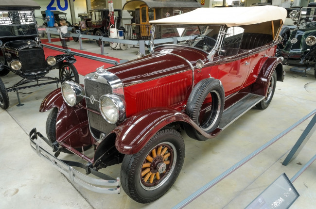 Обои картинки фото studebaker president fa 1928, автомобили, выставки и уличные фото, выставка, автошоу, ретро, история