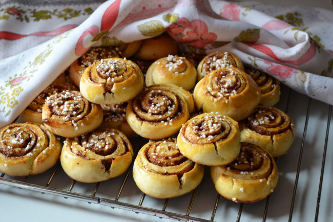 Обои картинки фото еда, хлеб,  выпечка, булочки