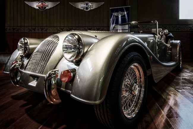 Обои картинки фото morgan plus 4, автомобили, выставки и уличные фото, история, ретро, автошоу, выставка