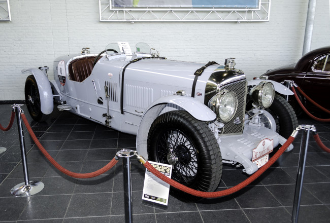 Обои картинки фото mkvi b-special n°1 replica based on 1949 mk vi, автомобили, выставки и уличные фото, ретро, автошоу, выставка, история