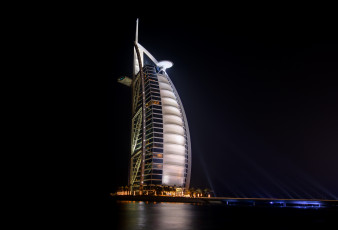 Картинка burj+al+arab+hotel города дубай+ оаэ отель ночь