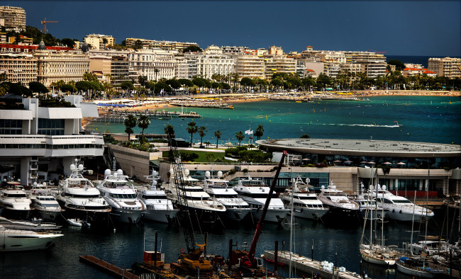 Обои картинки фото канны франция, города, - улицы,  площади,  набережные, канны, франция, дома, побережье, причалы, яхты