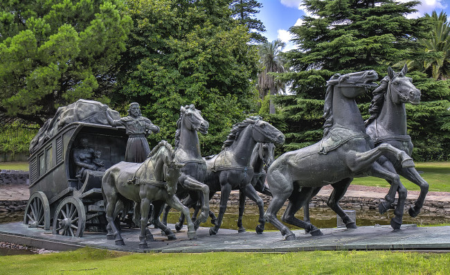 Обои картинки фото города, - памятники,  скульптуры,  арт-объекты, памятник, группа, конная