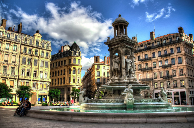 Обои картинки фото lyon - place des jacobins, города, лион , франция, площадь, фонтан
