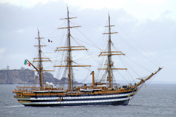 Картинка its+amerigo+vespucci корабли парусники паруса мачты