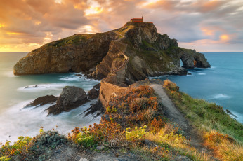 Картинка gaztelugatxe города -+пейзажи простор