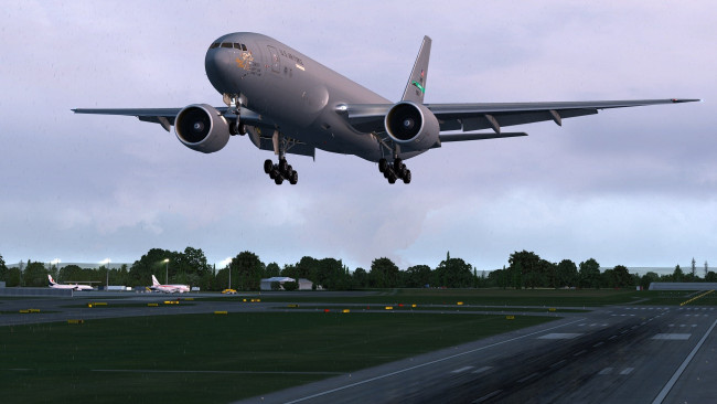 Обои картинки фото boeing 777, авиация, военно-транспортные самолёты, взлет, boeing, 777, военно-транспортный, самолет, боинг, ввс, сша