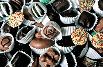 Картинка еда конфеты +шоколад +сладости россыпь ассорти