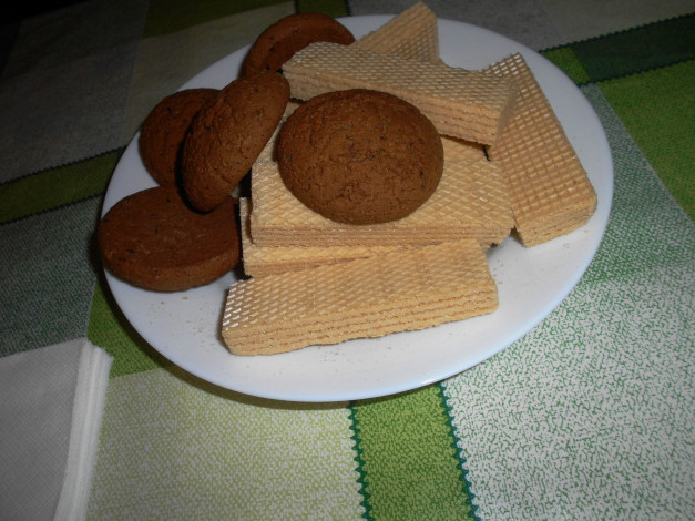 Обои картинки фото еда, пирожные,  кексы,  печенье, печенье, вафли