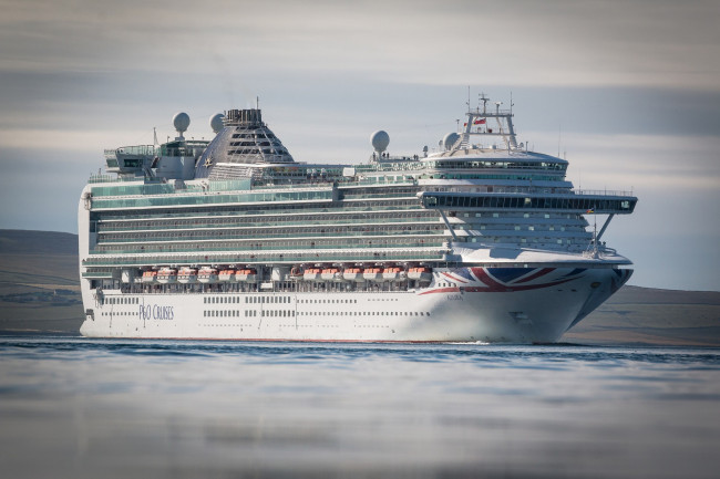 Обои картинки фото azura, корабли, лайнеры, круиз, лайнер