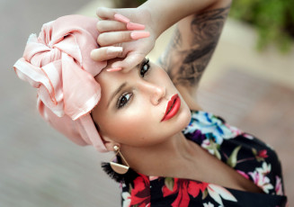 Картинка девушки -+лица +портреты тату макияж серьги