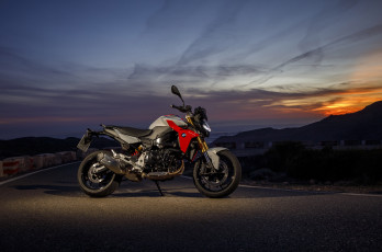 Картинка мотоциклы bmw