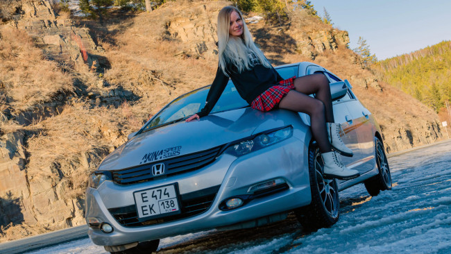 Обои картинки фото автомобили, -авто с девушками, honda, insight