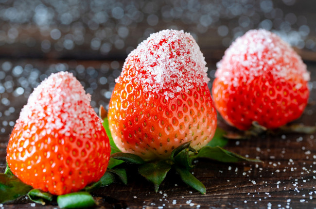 Обои картинки фото еда, клубника,  земляника, ягоды