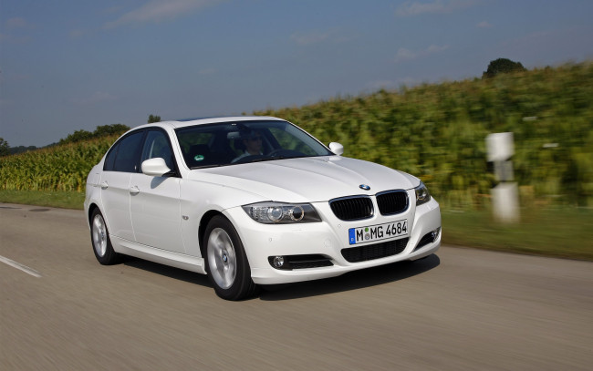 Обои картинки фото 2010, bmw, 320d, автомобили