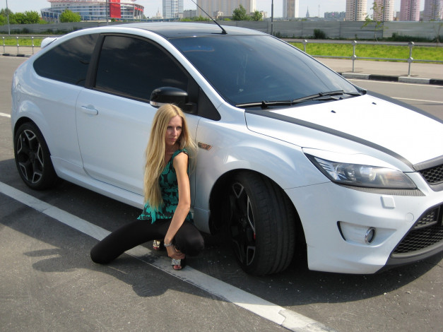 Обои картинки фото автомобили, авто, девушками
